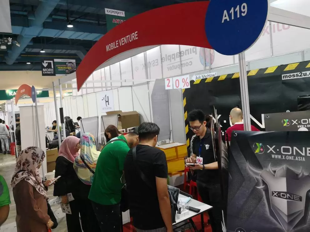 Spettacolo Erroralars Malesia 2018