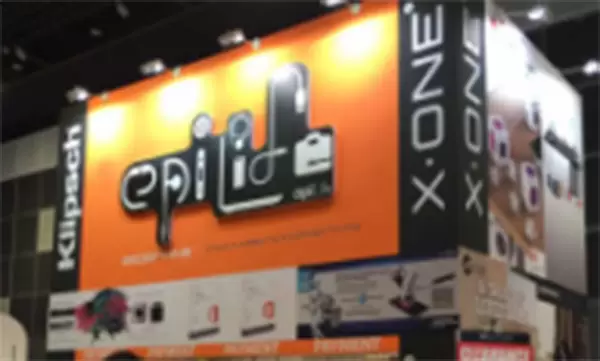 Fiera informatica di Singapore 2016